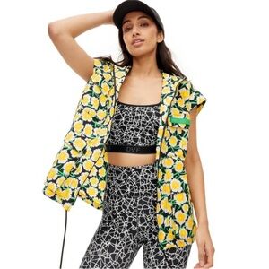 Nylon Packable Yellow Poppy Short Sleeve Hooded Vest - DVF for Target. M. NWT